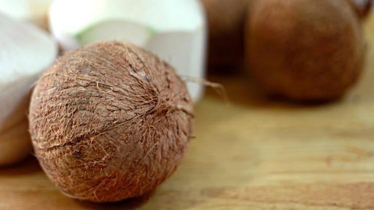 Semi Husked Coconuts